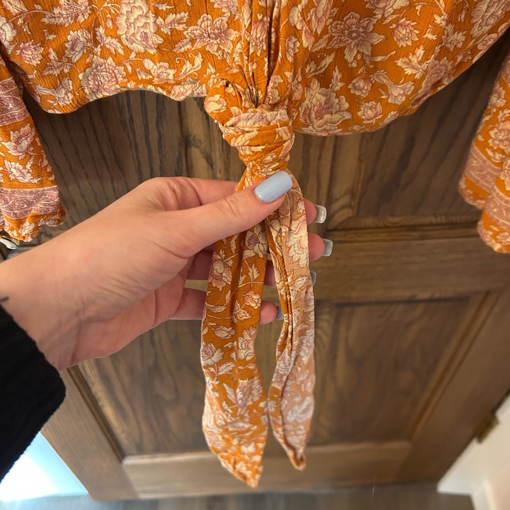 American Eagle Outfitters Orange Floral Boho Blouse Medium - Picture 7 of 9